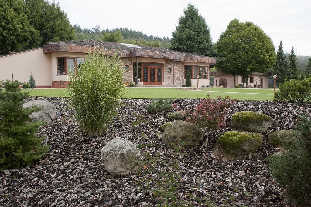 Hotel Resort Lovecka Basta Strakonice Exterior photo